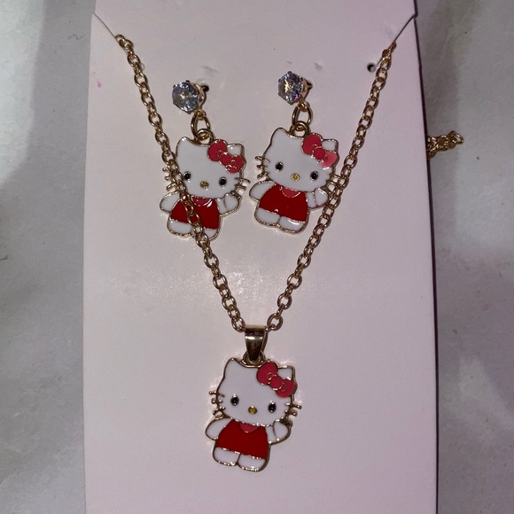 NEW Hello kitty necklace and earring set - Picture 2 of 2